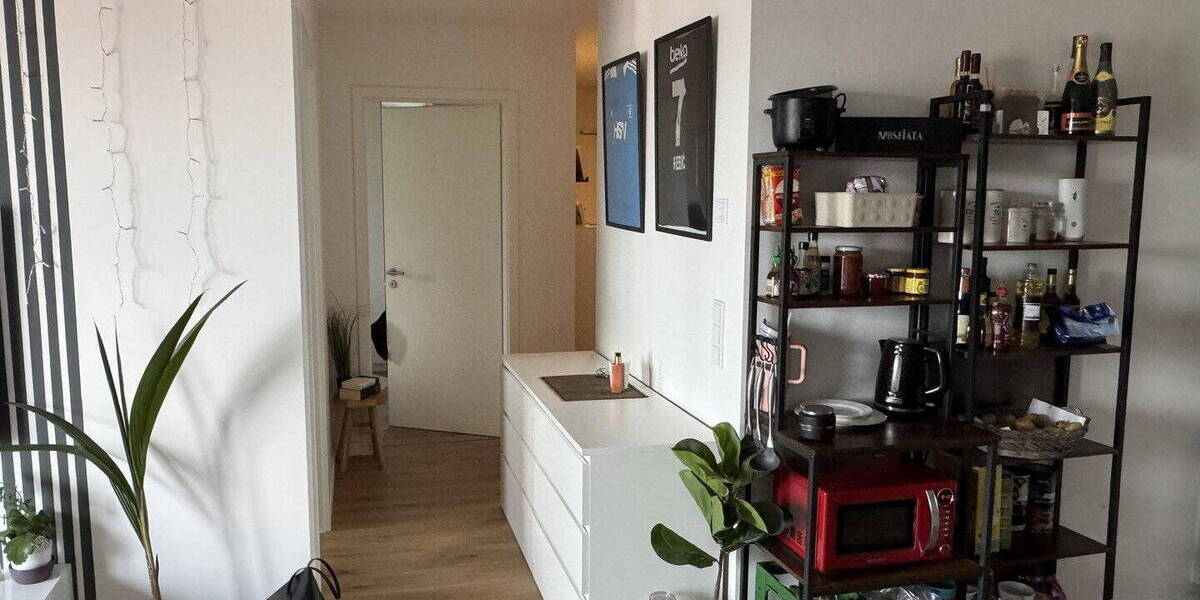 Etagenwohnung Pinneberg - 3 Zimmer, 77 m&sup2;, 1.435&euro; | Angebot:26787827