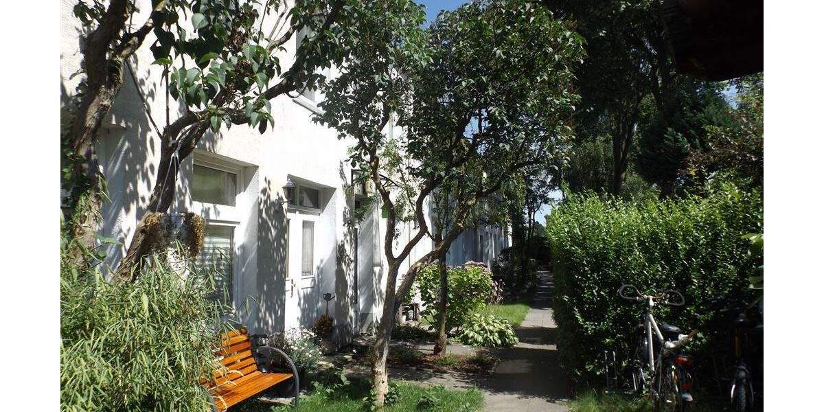 Schönes Mehrfamilienhaus in zentraler Lage von Groß Borstel zimmer