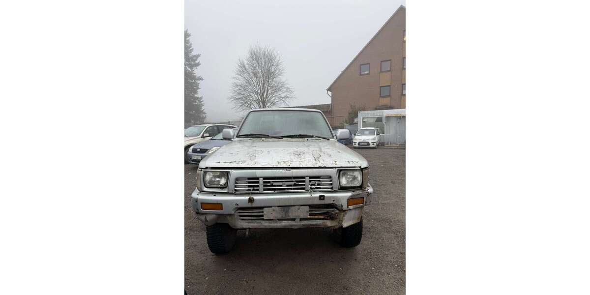 Toyota Hilux 200.000 km 6.500 &euro; Hamburg 22147