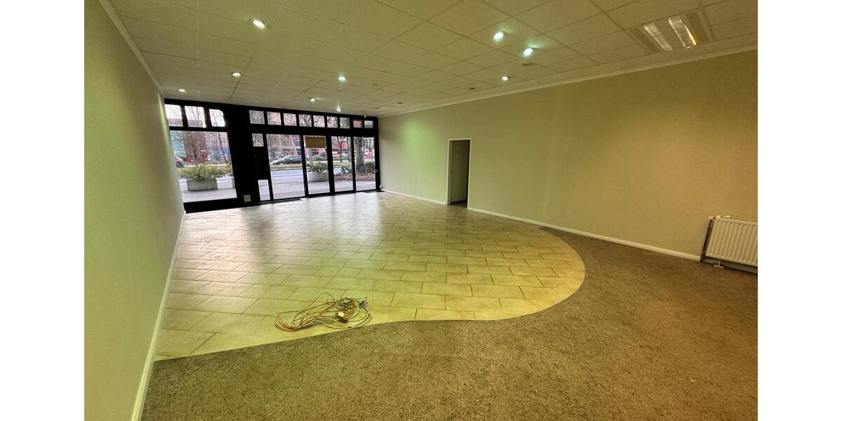 Ladengeschäft ggü EEZ 200 qm inkl keller zimmer