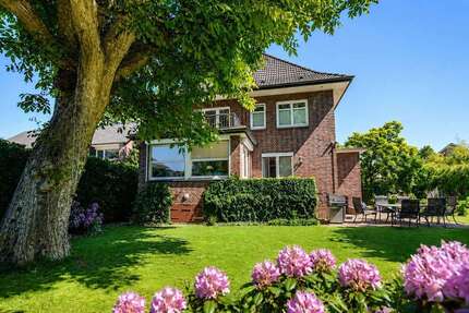 Haus Norderstedt Garstedt - 9 Zimmer, 275 m&sup2;, 1.320.000&euro; | Angebot:26891104