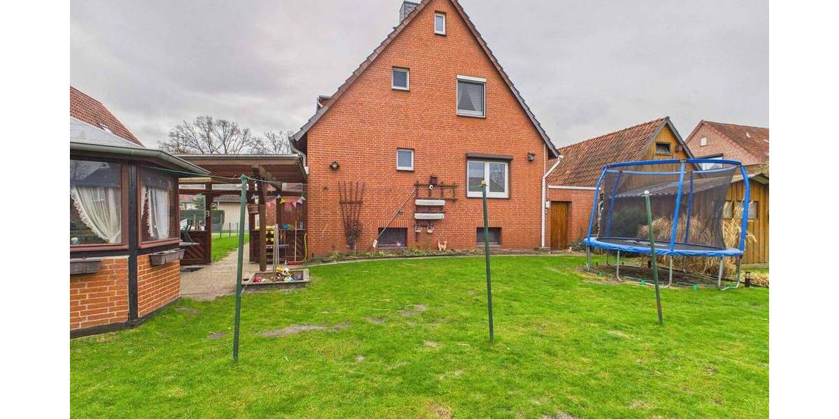 Mehrfamilienhaus, Wohnhaus Winsen(Luhe) Luhdorf - 7 Zimmer, 180 m&sup2;, 462.500&euro; | Angebot:26081146