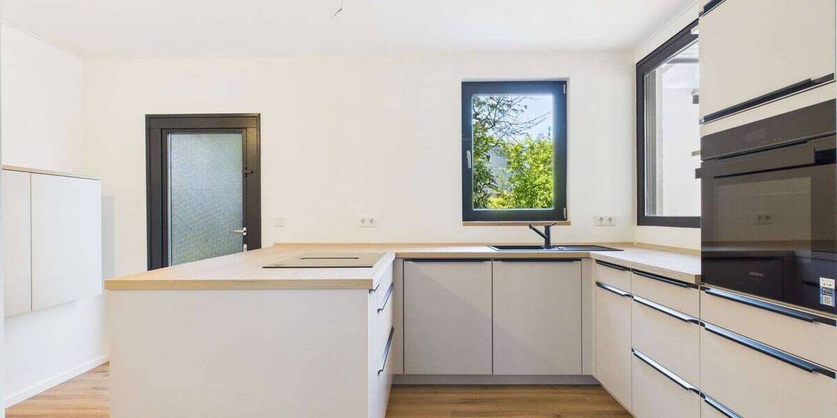 Bungalow Hamburg Hummelsbüttel - 1 Zimmer, 143 m&sup2;, 2.800&euro; | Angebot:26852236