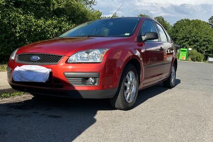 Ford Focus 87.294 km 3.950 &euro; Hamburg 22045
