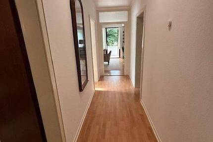 Wohnung Hamburg Niendorf - 3 Zimmer, 82 m&sup2;, 1.350&euro; | Angebot:26886519