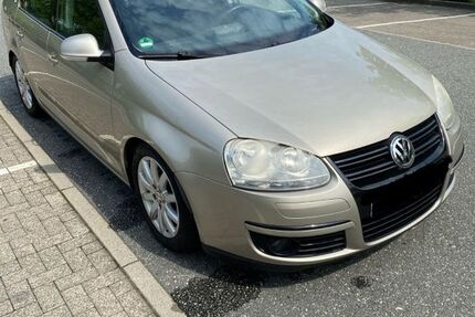 VW Jetta 121.600 km 4.200 € Quickborn 25451
