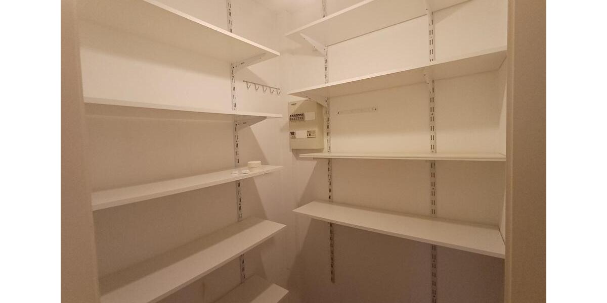 Hochparterre Glinde - 2 Zimmer, 72 m&sup2;, 255.000&euro; | Angebot:26214213