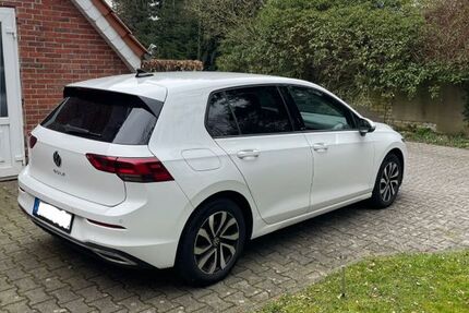 VW Golf 87.000 km 22.999 &euro; hamburg 22179