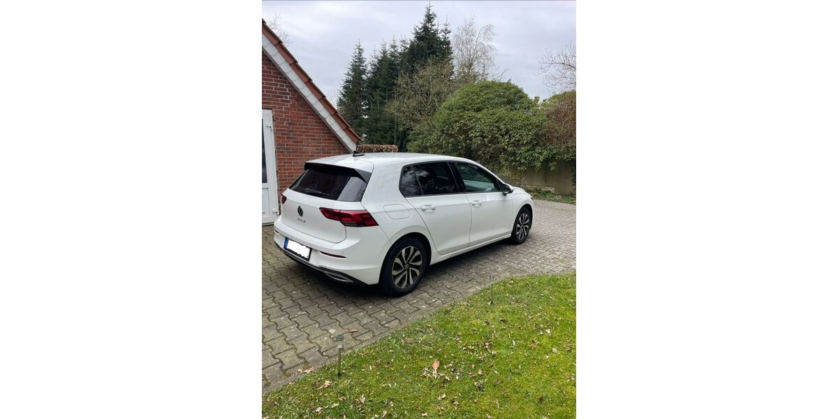 VW Golf 87.000 km 22.999 &euro; hamburg 22179
