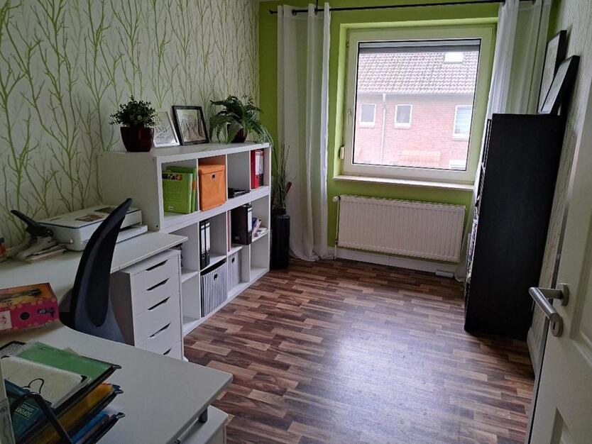 Familienfreundliches EndReihenhaus mit Blick in Grüne von Privat