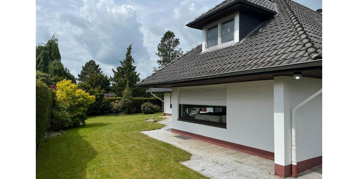 Einfamilienhaus Rellingen - 8 Zimmer, 300 m&sup2;, 995.000&euro; | Angebot:26701866