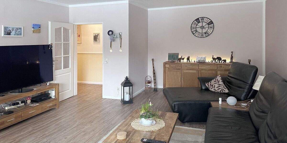 Etagenwohnung Hamburg Farmsen-Berne - 4 Zimmer, 97 m&sup2;, 385.000&euro; | Angebot:25726596