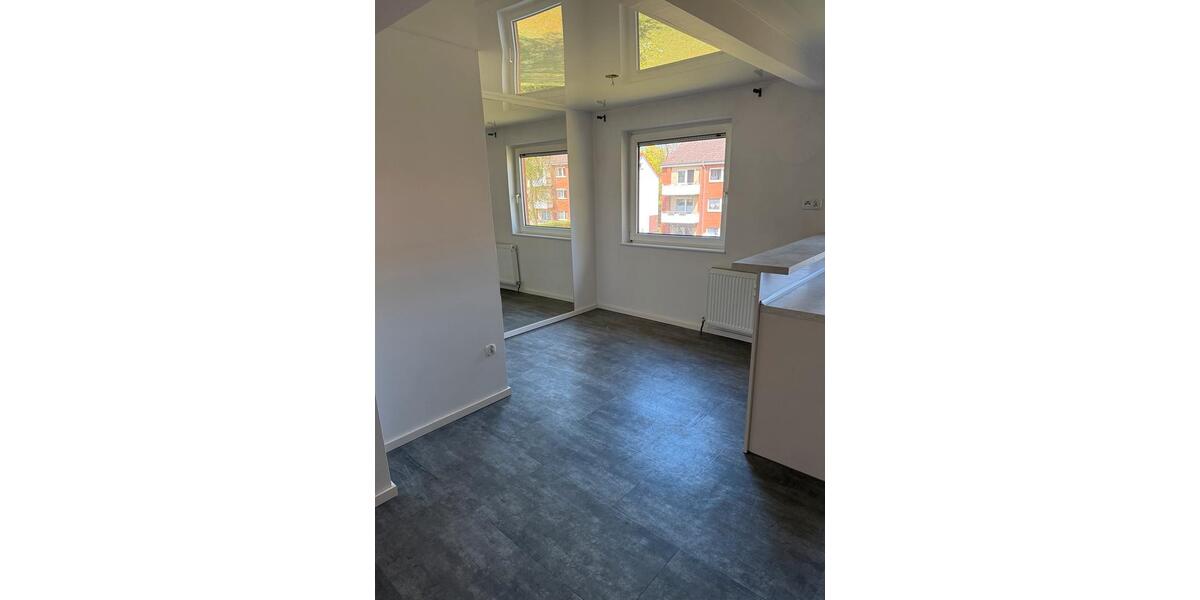 Etagenwohnung Geesthacht - 3 Zimmer, 82 m&sup2;, 209.000&euro; | Angebot:26378206