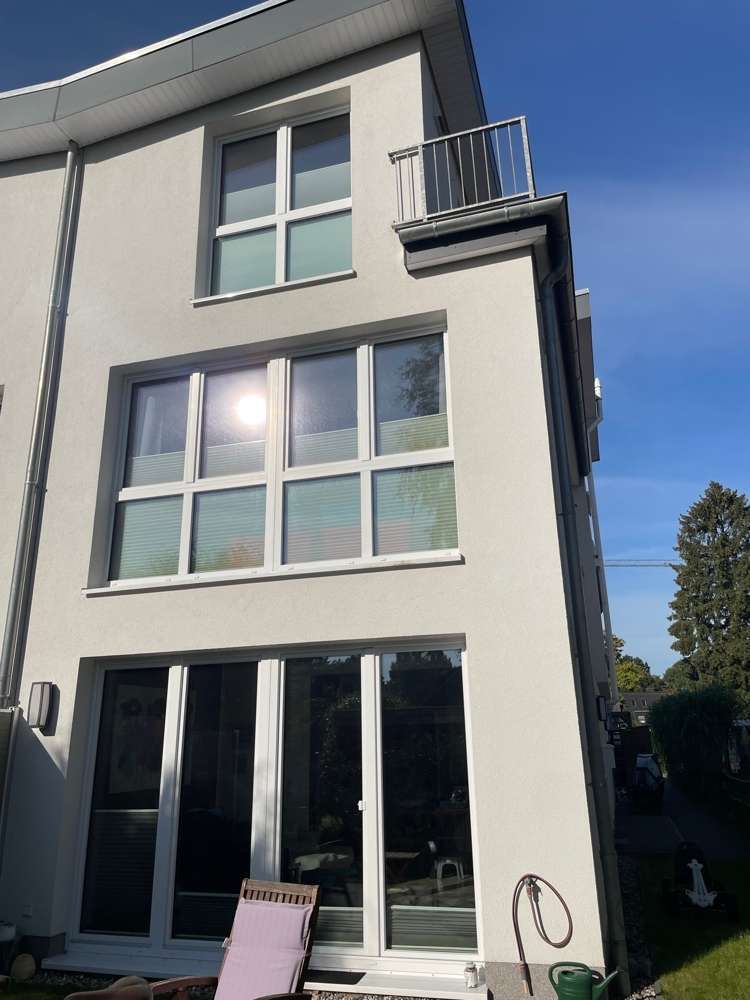 Haus zum Mieten in Hamburg 2.500 € 101 m²