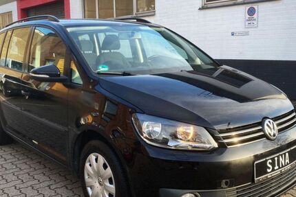 VW Touran 254.600 km 5.990 &euro; Hamburg 20537