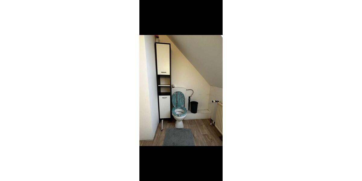 Dachgeschoßwohnung Reinbek - 2 Zimmer, 60 m&sup2;, 1.200&euro; | Angebot:26351918