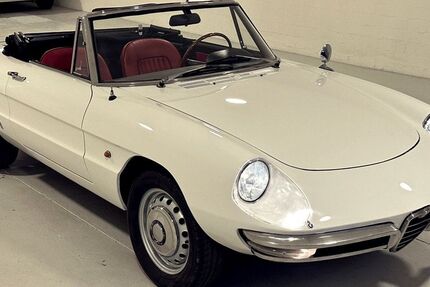 Alfa Romeo Spider 86.900 km 54.750 € Barsbüttel 22885