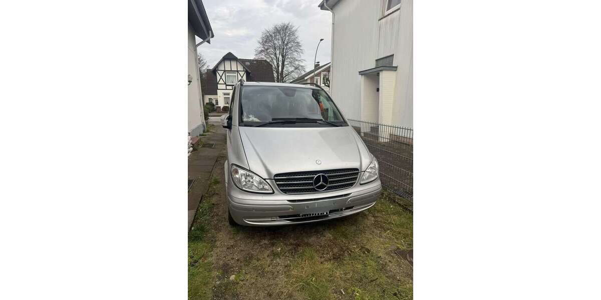 Mercedes-Benz Viano 226.300 km 9.500 € Hamburg 22419