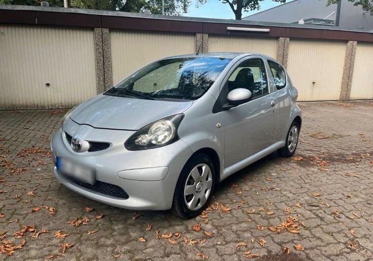 Aygo (X)