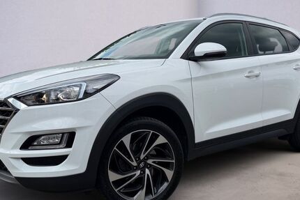 Hyundai TUCSON 81.927 km 18.800 &euro; Bargteheide 22941