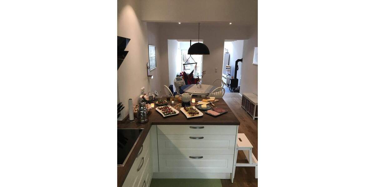 Reihenmittelhaus Hamburg Hausbruch - 5 Zimmer, 100 m&sup2;, 2.200&euro; | Angebot:25362344