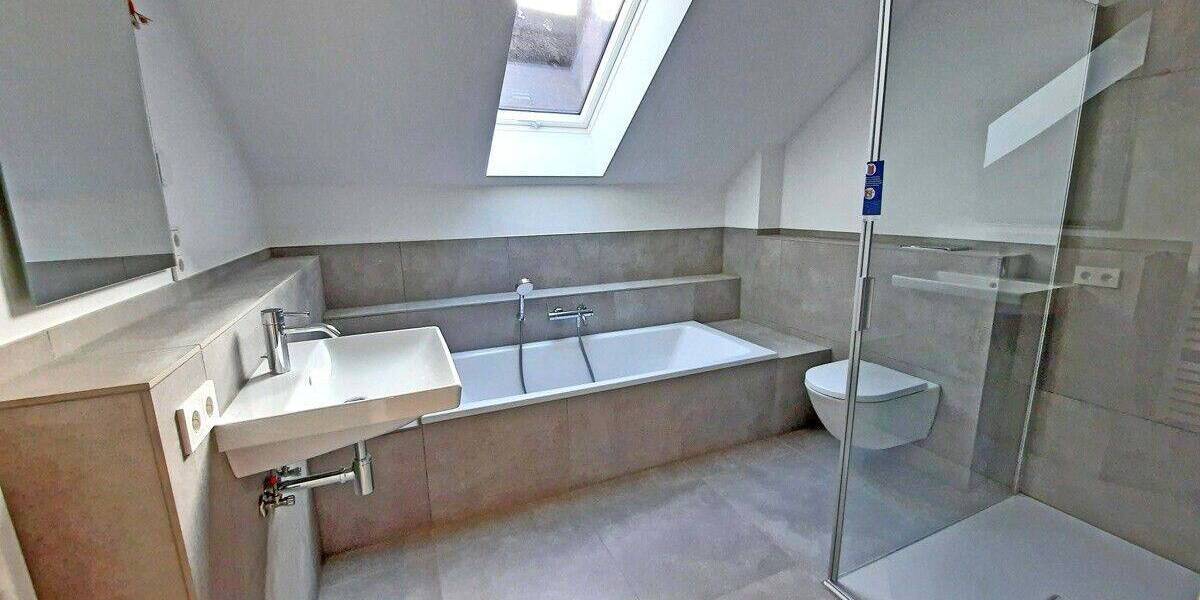 Doppelhaushälfte Hamburg Bergstedt - 4 Zimmer, 189 m&sup2;, 2.750&euro; | Angebot:26891305