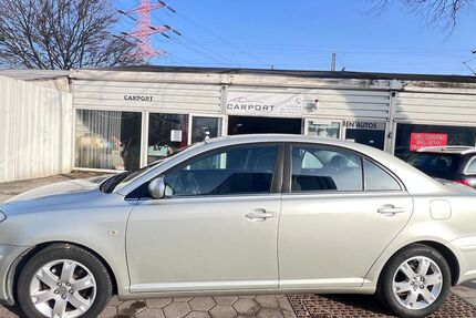 Toyota Avensis 263.250 km 3.800 &euro; Hamburg 21079