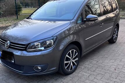 VW Touran 190.000 km 7.200 &euro; Hamburg 22359