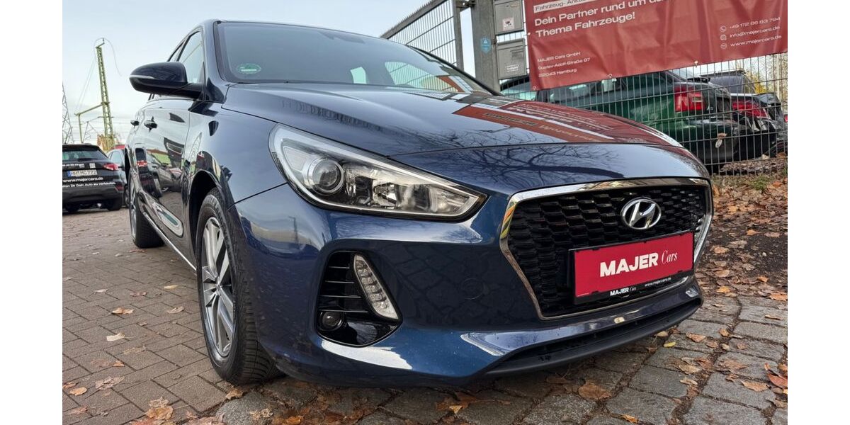 Hyundai i30 53.350 km 14.490 € Hamburg 22043