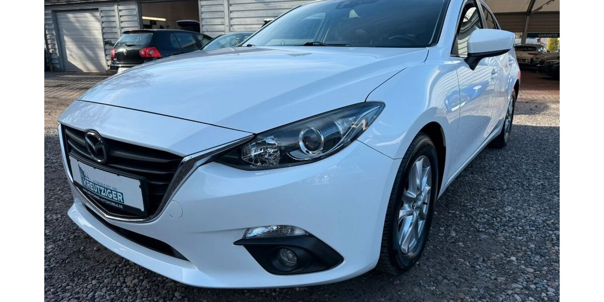Mazda 3 169.092 km 8.890 &euro; Hamburg 22179