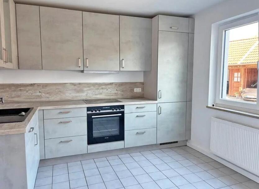 -Provisionsfrei- Maisonette- Wohnen mit EndReihenhaus Charakter