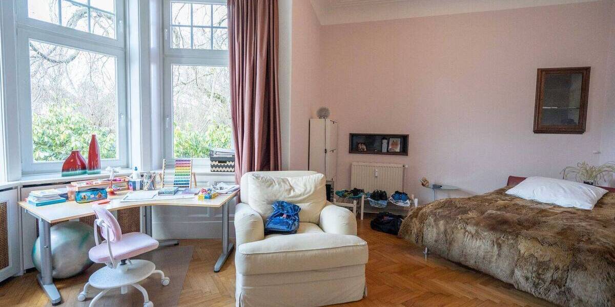 Etagenwohnung Hamburg Rahlstedt - 4 Zimmer, 175 m&sup2;, 2.460&euro; | Angebot:26879158