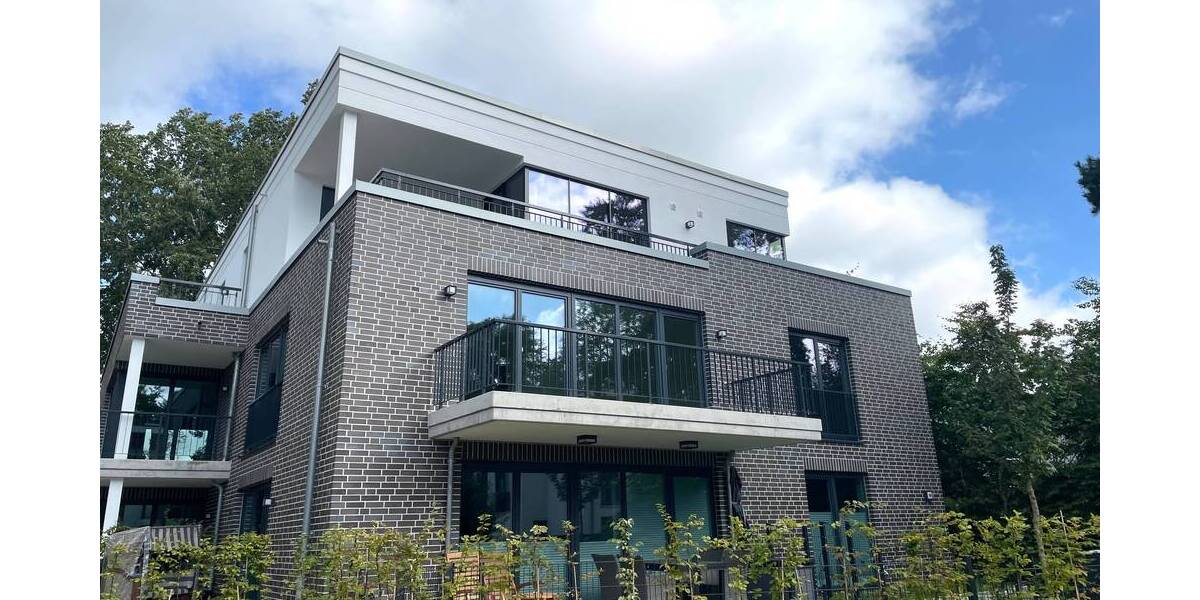 Etagenwohnung Hamburg Blankenese - 3 Zimmer, 110 m&sup2;, 2.300&euro; | Angebot:26141014