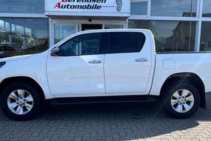 Toyota Hilux 215.000 km 24.900 &euro; Norderstedt 22851