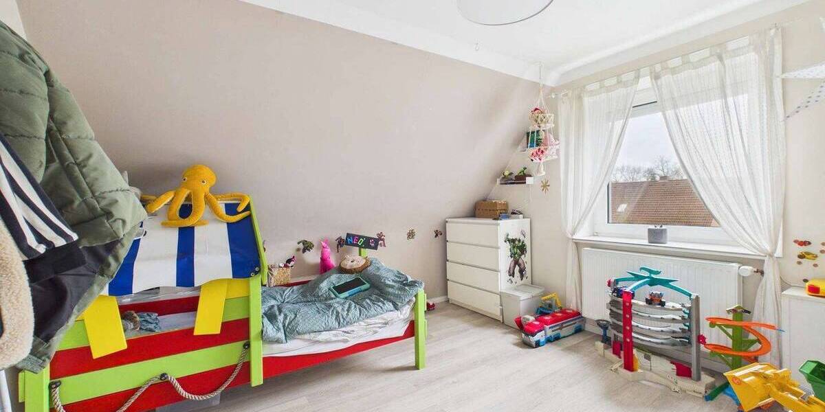 Mehrfamilienhaus, Wohnhaus Winsen(Luhe) Luhdorf - 7 Zimmer, 180 m&sup2;, 462.500&euro; | Angebot:26081146