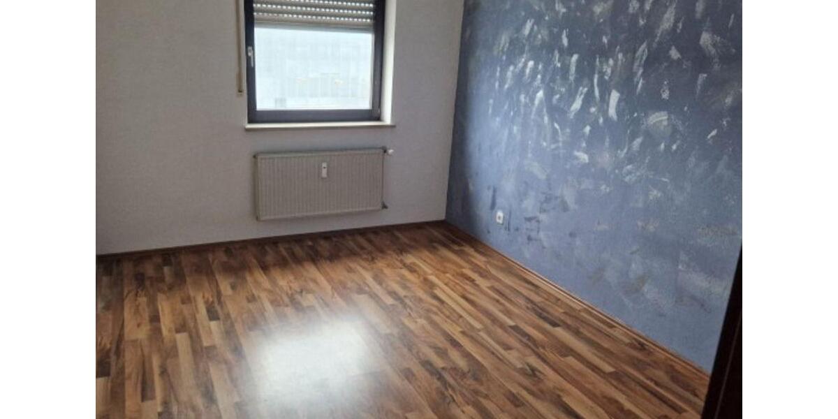 Helle 2-Zimmer-Wohnung mit Einbauküche und Balkon in Heimfeld 2 zimmer