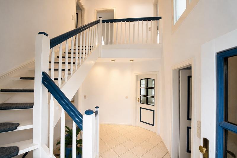 Individuelle Architektur trifft außergewöhnliches Wohnen !!! - Einfamilienhaus Halstenbek | Angebot:26999980