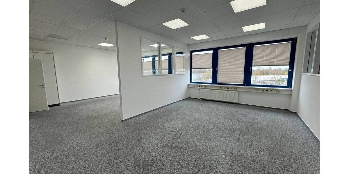 Gewerbeobjekt Hamburg Rahlstedt - 3 Zimmer, 130 m&sup2;, 1.690&euro; | Angebot:26834451
