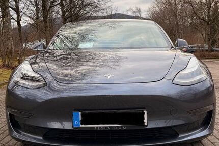 Tesla Model 3 119.000 km 23.500 &euro; Hamburg 21079