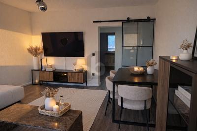 STILVOLL RENOVIERT & BEZUGSFERTIG IN WINSEN 2.5 zimmer