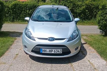 Ford Fiesta 95.780 km 3.200 &euro; Hamburg 21079