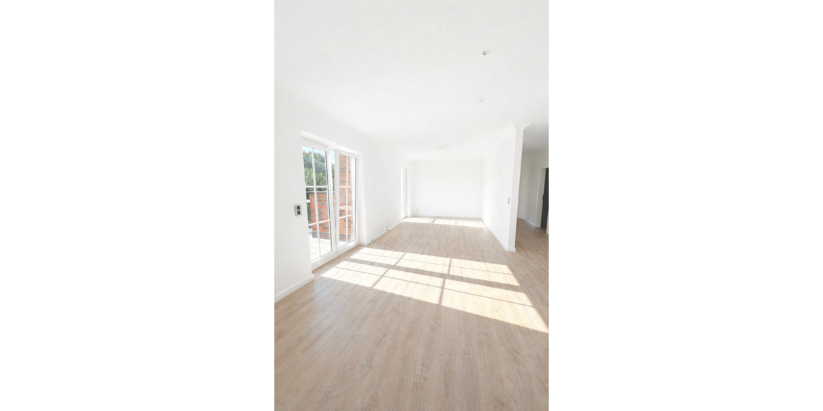 Dachgeschoßwohnung Tangstedt - 4 Zimmer, 200 m&sup2;, 749.000&euro; | Angebot:25416653