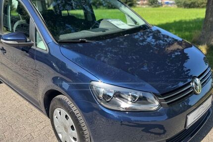 VW Touran 139.455 km 6.777 &euro; Buxtehude 21614