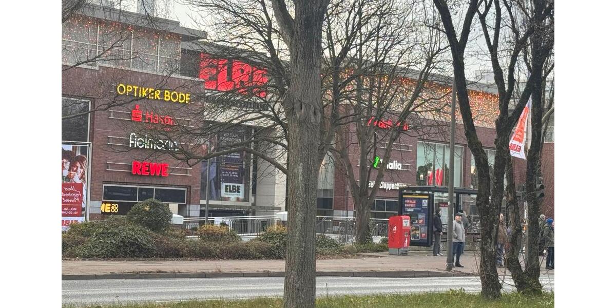 Ladengeschäft ggü EEZ 200 qm inkl keller zimmer