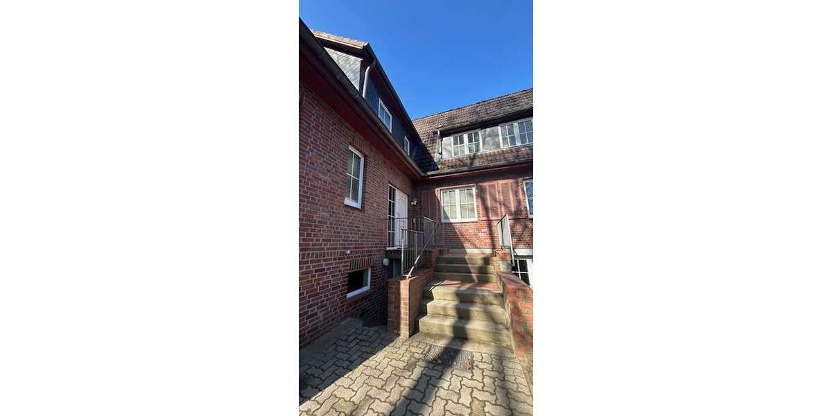 Etagenwohnung Hamburg Wandsbek - 5 Zimmer, 140 m&sup2;, 2.099&euro; | Angebot:26254102