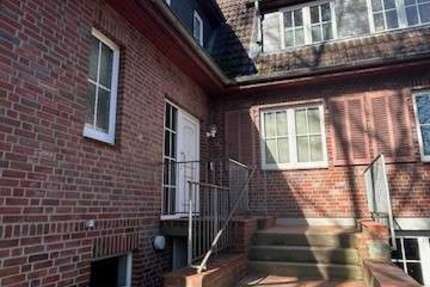 Wohnung Hamburg Wandsbek - 5 Zimmer, 140 m&sup2;, 2.099&euro; | Angebot:26254102