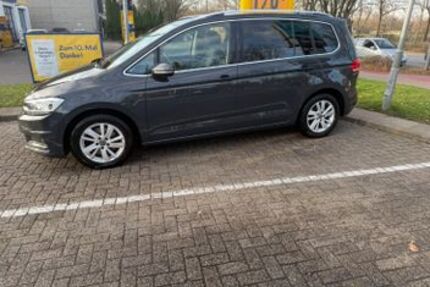 VW Touran 149.898 km 18.800 &euro; Tornesch 25436