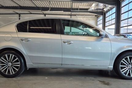 VW Passat 176.000 km 7.490 &euro; Geesthacht bei Hamburg 21502