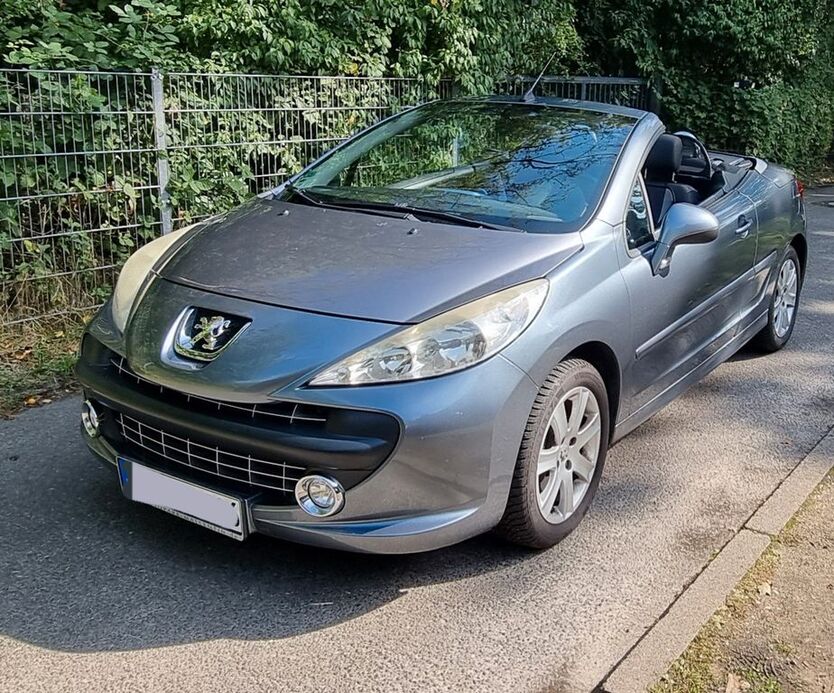 Peugeot 207 127.600 km 2.450 € Halstenbek 25469