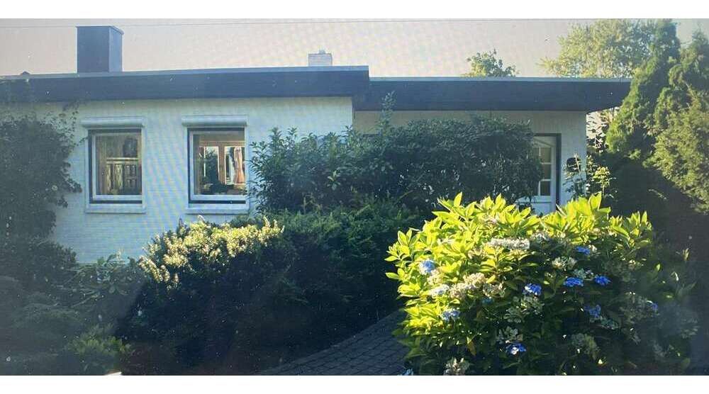Haus zum Mieten in Schenefeld 1.990 € 140 m²
